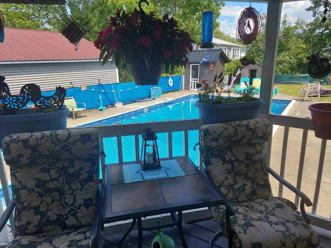 49 Russell Street St. Albans, VT 05478 - Photo 7 of 42