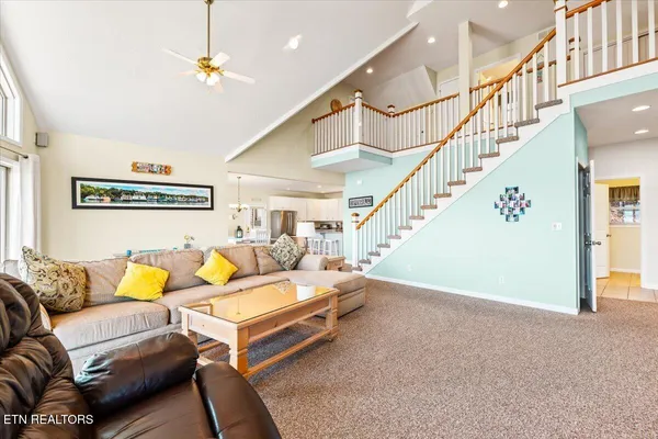 $1,195,000 | 223 Holly Lane, La Follette, TN 37766