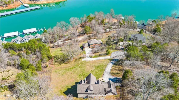 $1,195,000 | 223 Holly Lane, La Follette, TN 37766