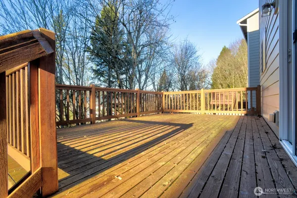 $3,995 | 20315 122nd Place Northeast, Bothell, WA 98011