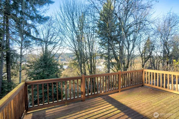 $3,995 | 20315 122nd Place Northeast, Bothell, WA 98011