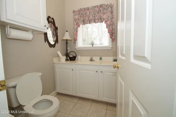 $306,000 | 206 Crescent H Drive, Terry, MS 39170