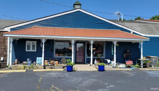 $360,000 | 670 Southwest A Street, Linton, IN 47441
