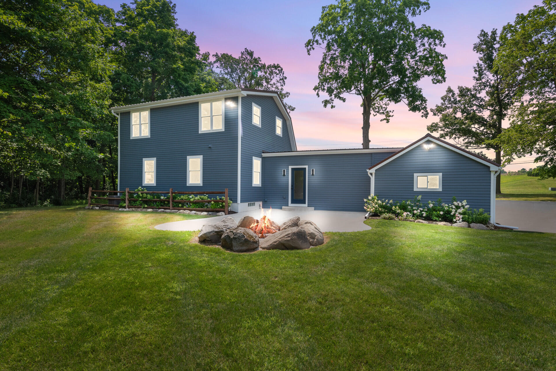 N96W20978 County Line Road Germantown, WI 53017 - Photo 2 of 30 N96W20978CountyLineRd_60874_2