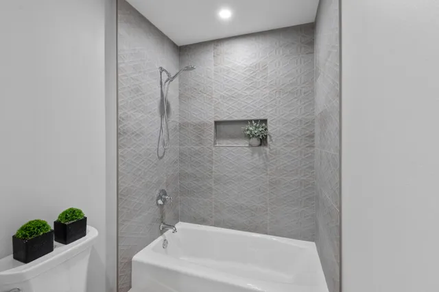 $1,150,000 | N96W20978 County Line Road, Germantown, WI 53017