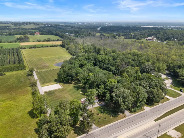 $1,150,000 | N96W20978 County Line Road, Germantown, WI 53017