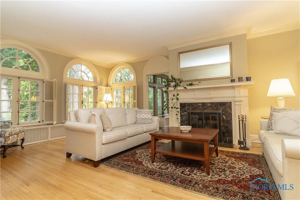 3584 Ridgewood Road Toledo, OH 43606 - Photo 9 of 50 Gallery Image 9