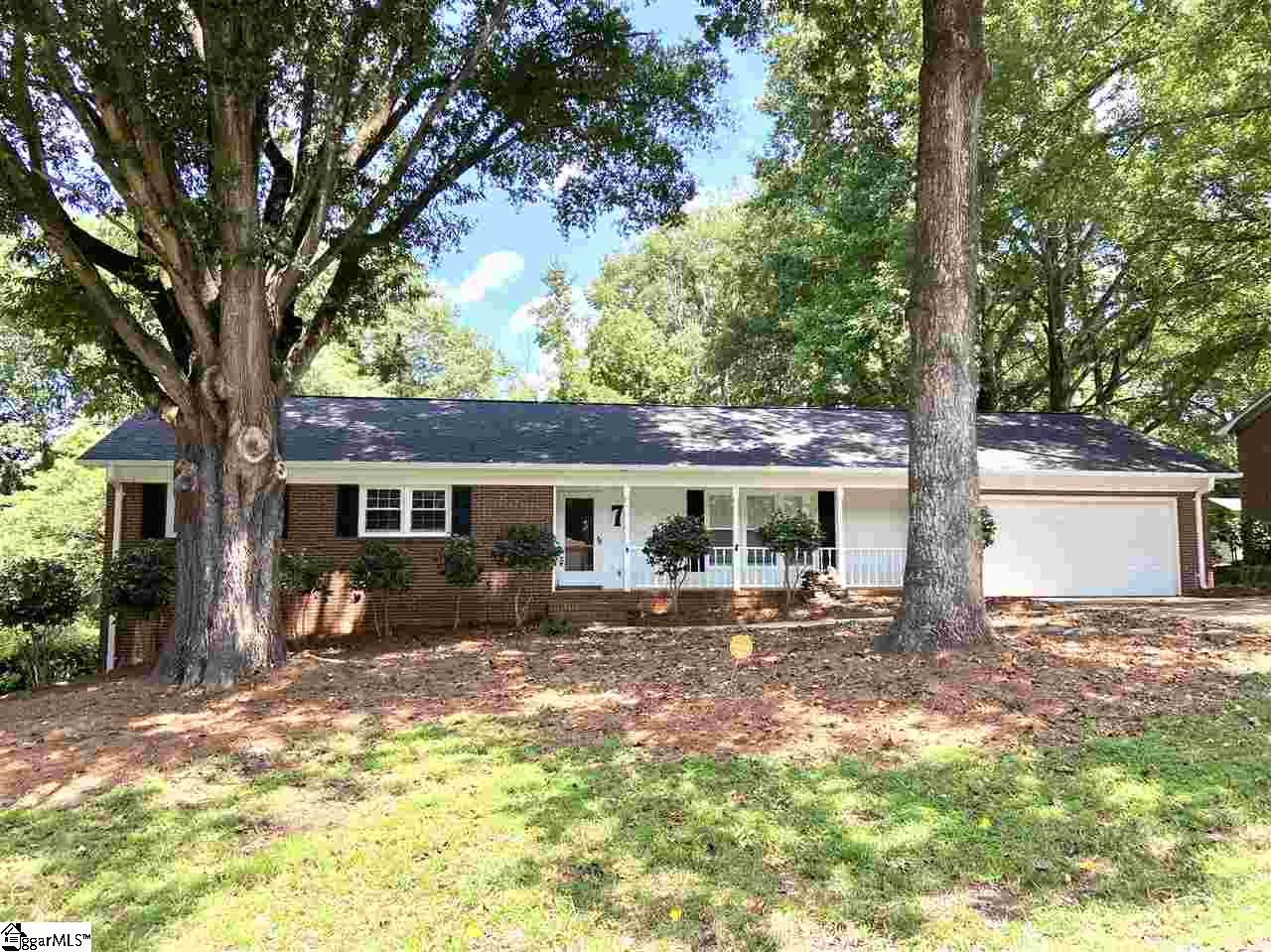 7 Ravensworth Road Taylors, SC 29687 - Photo 1 of 17 Gallery Image 1