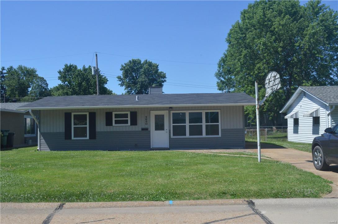 4650 Heege Road St. Louis, MO 63123 - Photo 1 of 21 Gallery Image 1