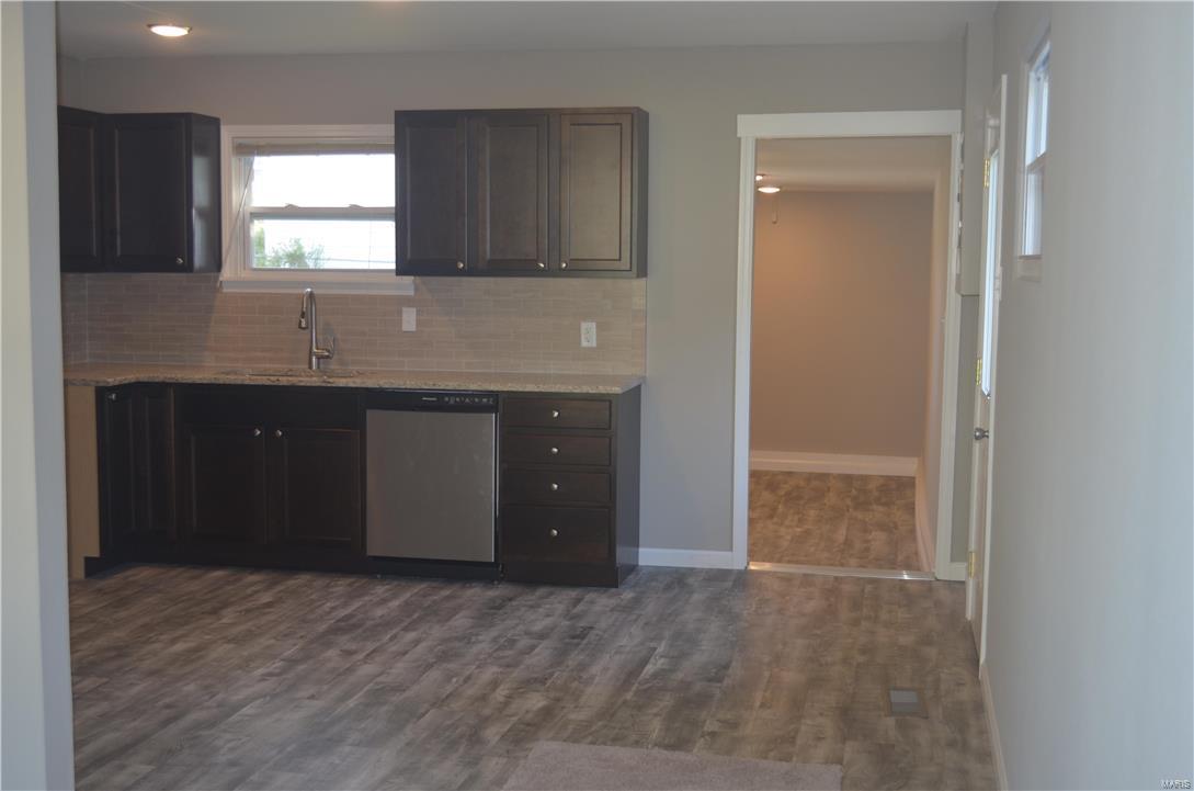 4650 Heege Road St. Louis, MO 63123 - Photo 17 of 21 Gallery Image 17