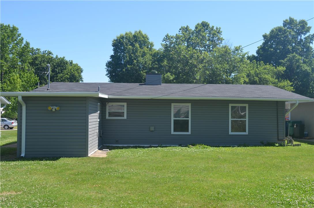 4650 Heege Road St. Louis, MO 63123 - Photo 4 of 21 Gallery Image 4