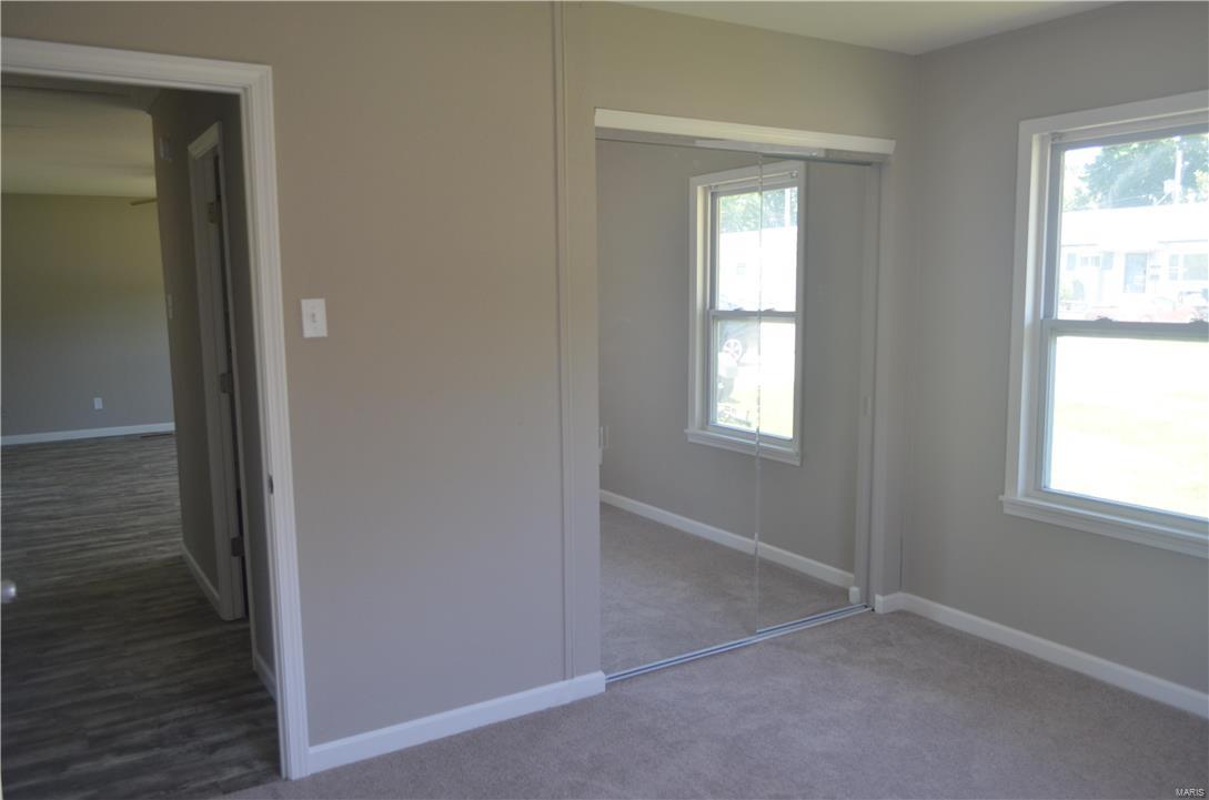 4650 Heege Road St. Louis, MO 63123 - Photo 10 of 21 Gallery Image 10