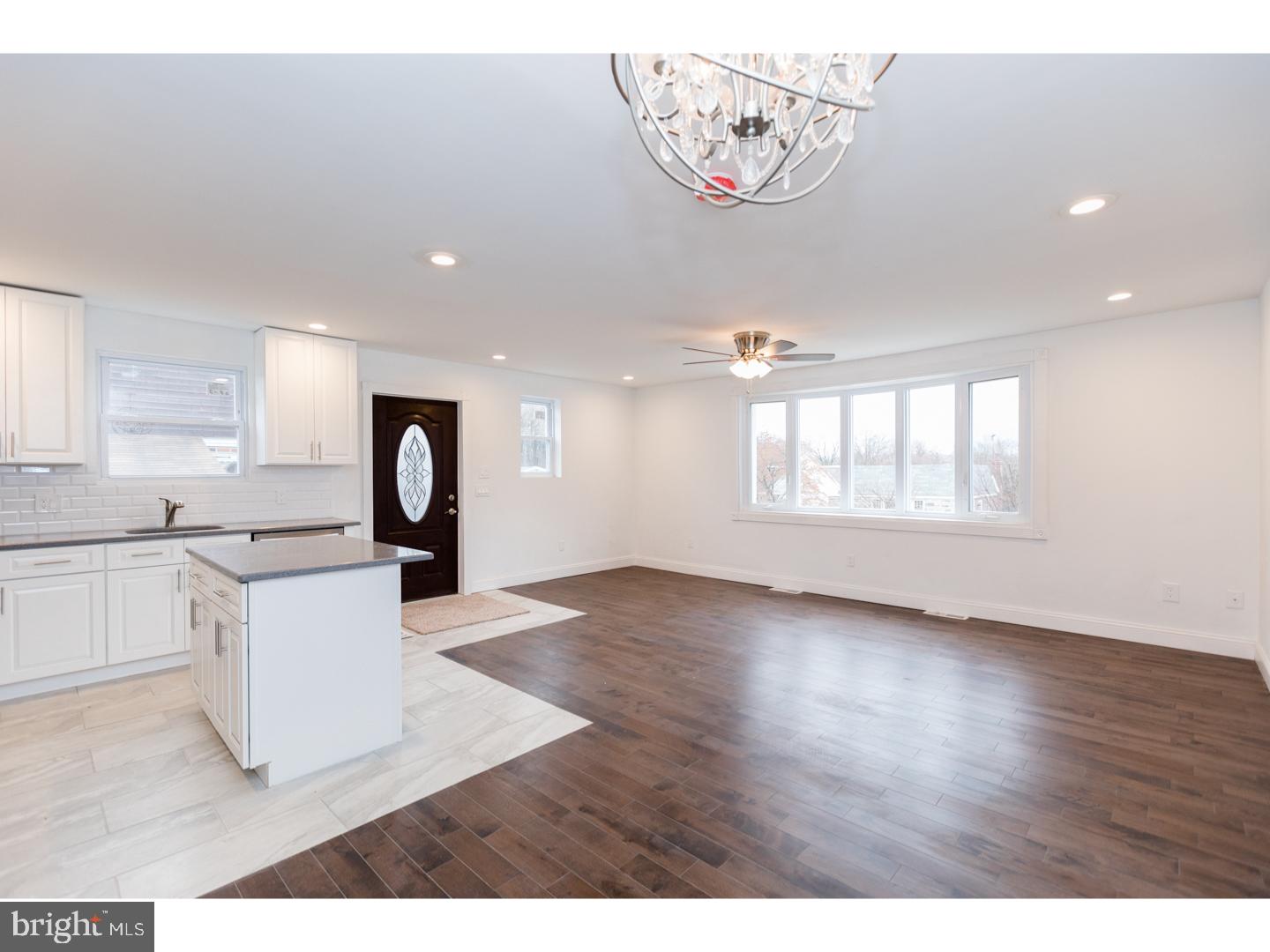 9105 Wooden Bridge Road Philadelphia, PA 19136 - Photo 3 of 24 Gallery Image 3