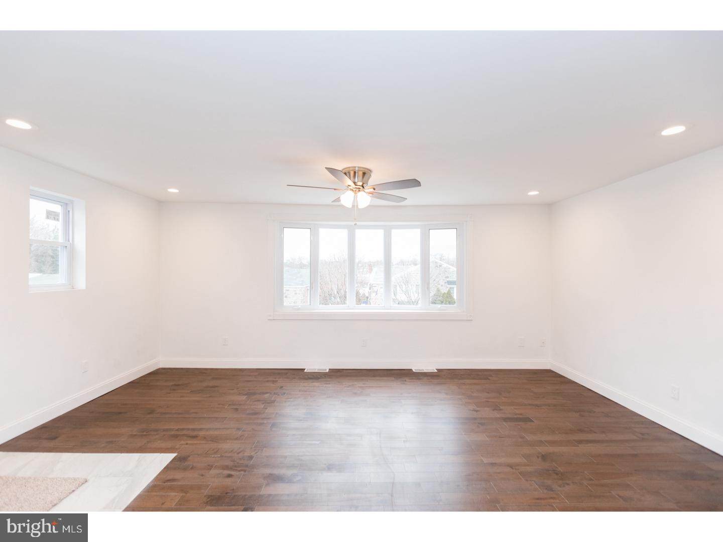 9105 Wooden Bridge Road Philadelphia, PA 19136 - Photo 6 of 24 Gallery Image 6