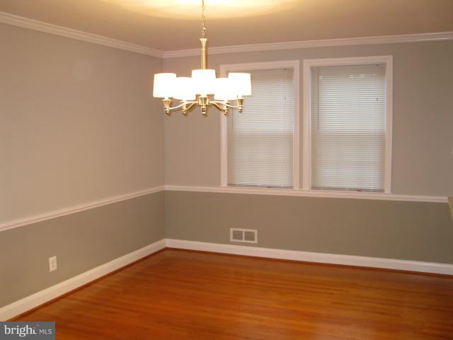 328 Lambeth Road Baltimore, MD 21228 - Photo 18 of 22 Interior (General)