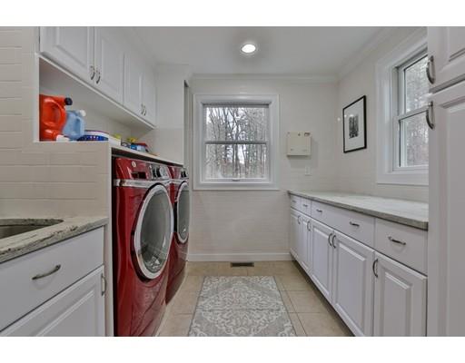 244 Wethersfield Street Rowley, MA 01969 - Photo 10 of 30 Gallery Image 10