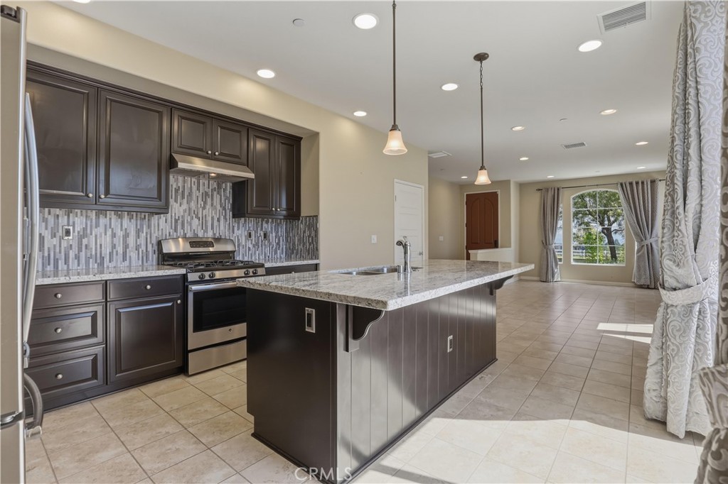 20292 Paseo Almendra Porter Ranch, CA 91326 - Photo 17 of 44