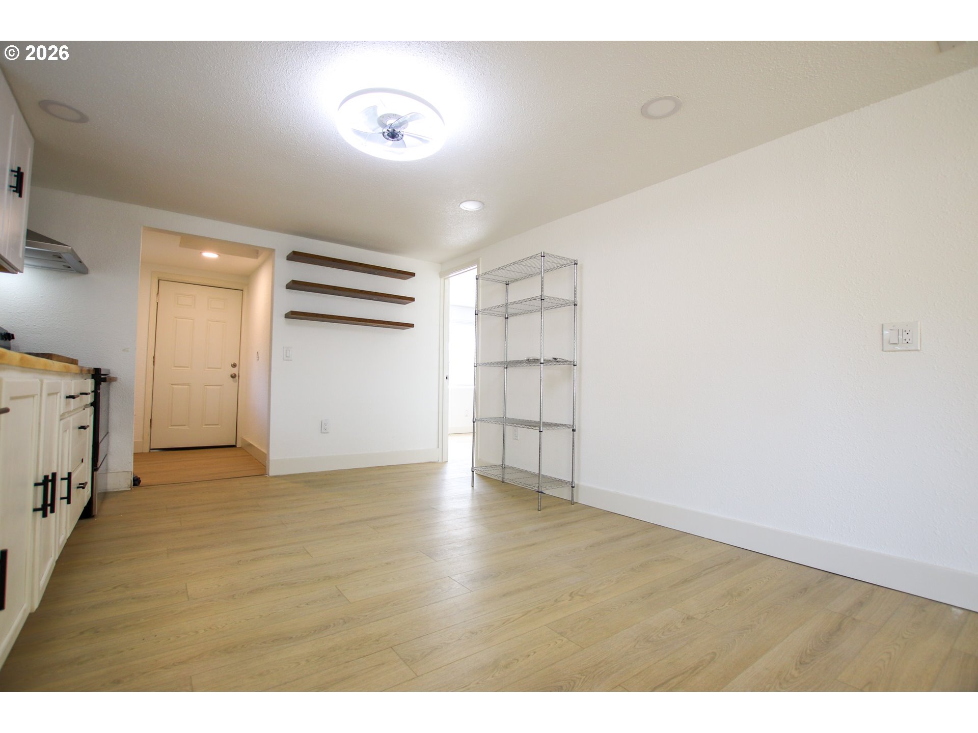 1860 30th Street Florence, OR 97439 - Photo 17 of 39