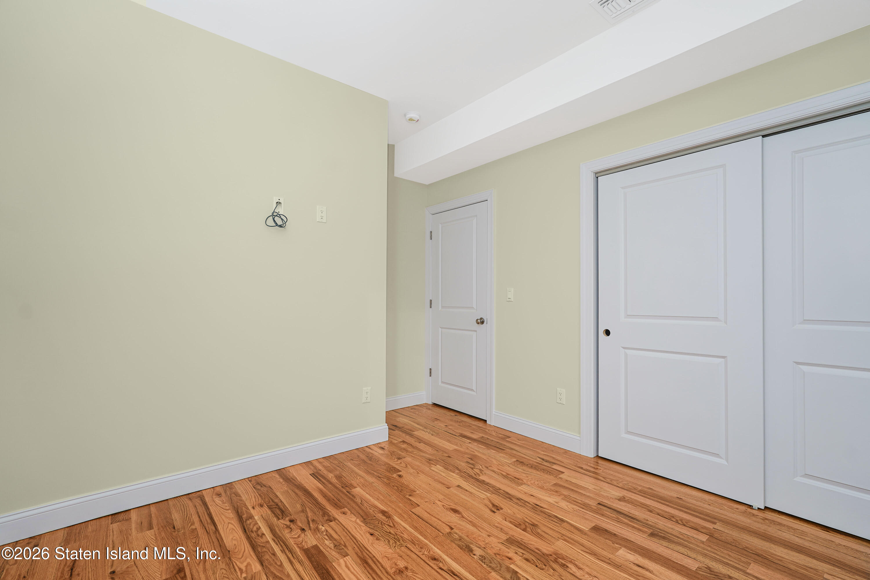 552 Drumgoole Road East Staten Island, NY 10312 - Photo 20 of 38 Photo Dec 26 2025, 10 07 13 AM (1)