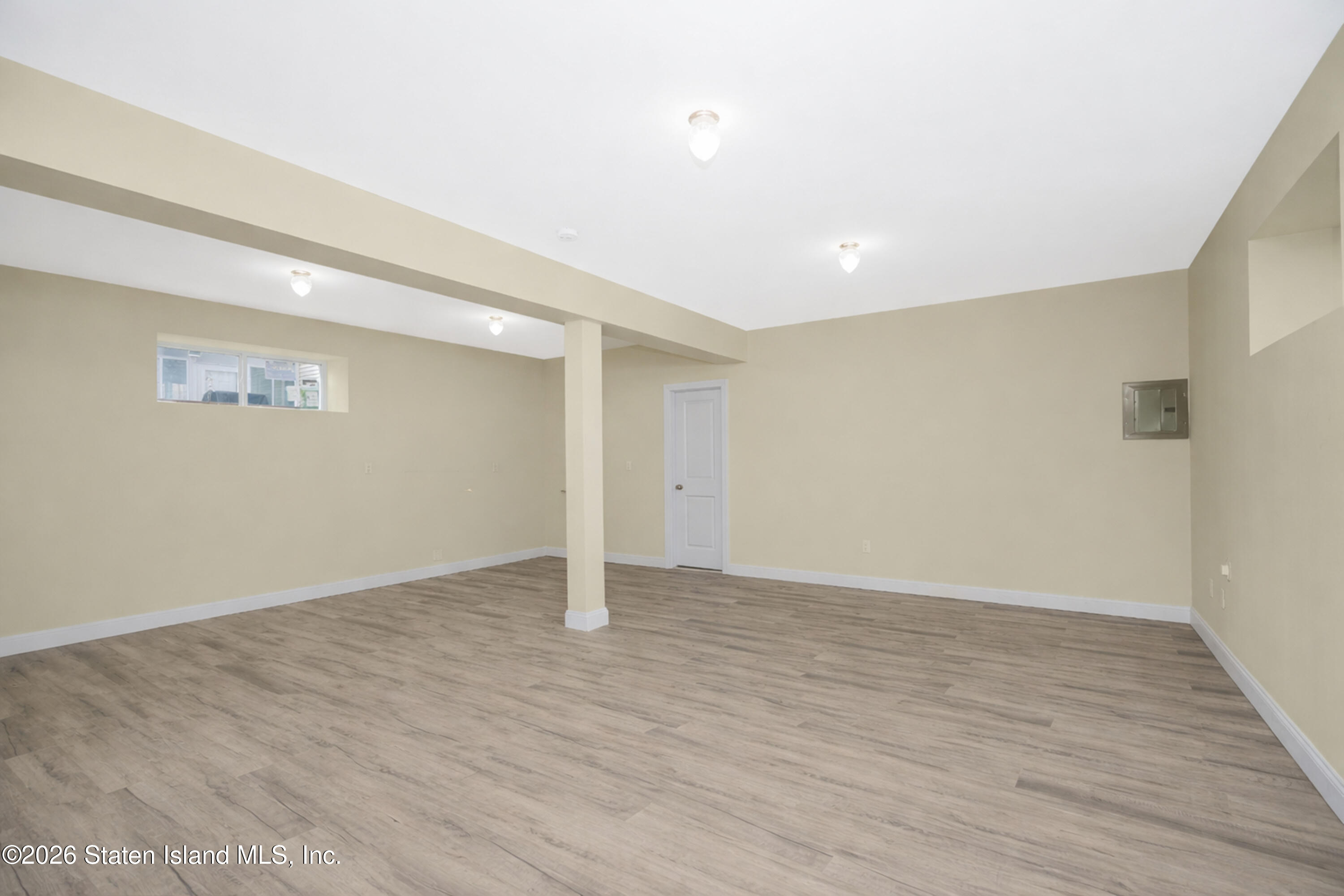 552 Drumgoole Road East Staten Island, NY 10312 - Photo 32 of 38 Photo Dec 26 2025, 10 17 20 AM (1)