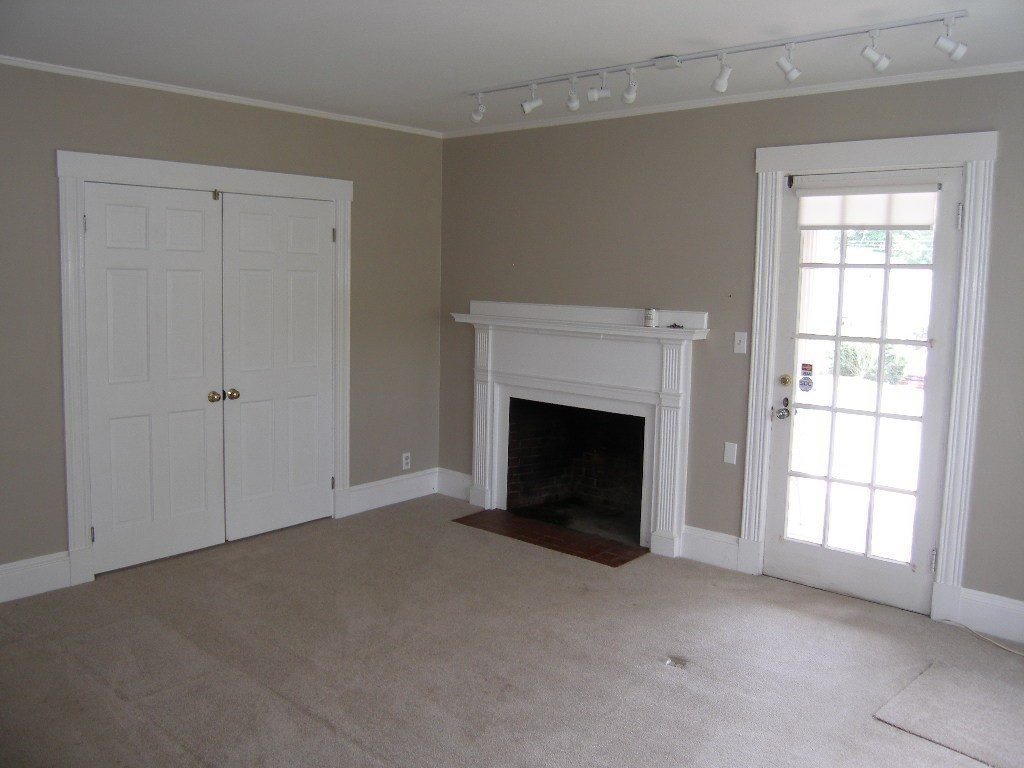 8-10 Concord Road Sudbury, MA 01776 - Photo 11 of 37 a view of an empty room with a window