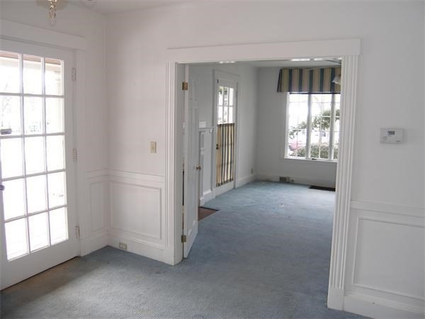 8-10 Concord Road Sudbury, MA 01776 - Photo 14 of 37 an empty room that has a window