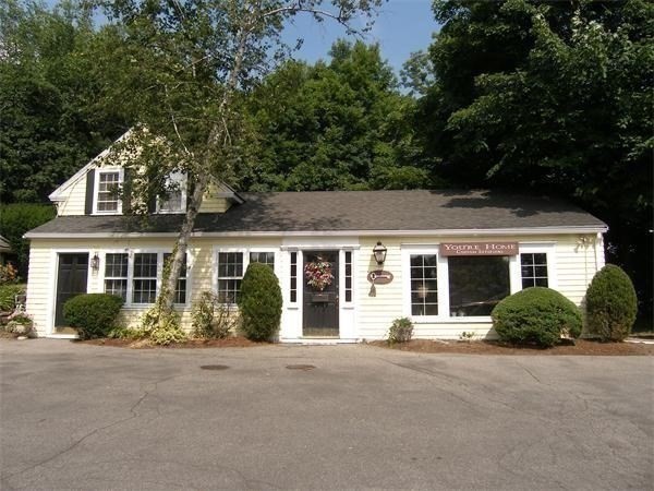8-10 Concord Road Sudbury, MA 01776 - Photo 28 of 37 front view of a house