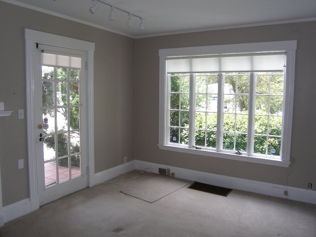 8-10 Concord Road Sudbury, MA 01776 - Photo 9 of 37 a view of an empty room with a window