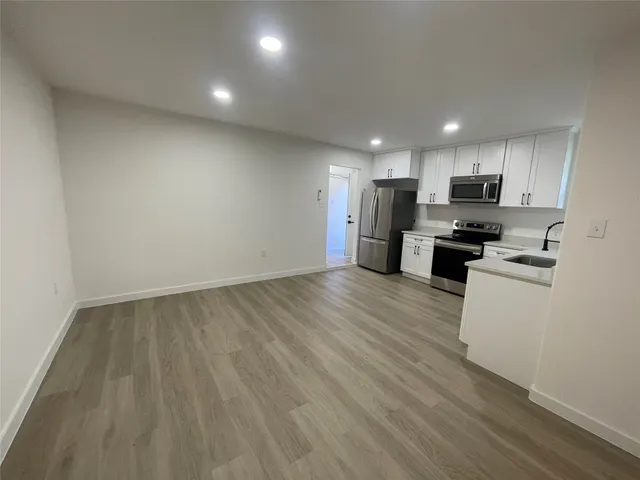 $1,100 | 5502 Circlegate Drive, Spring, TX 77373