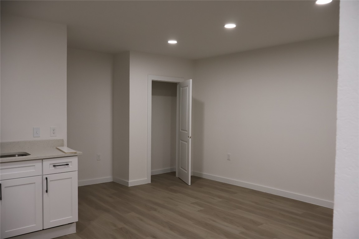 5602 Circlegate Drive, Unit B Spring, TX 77373 - Photo 5 of 8