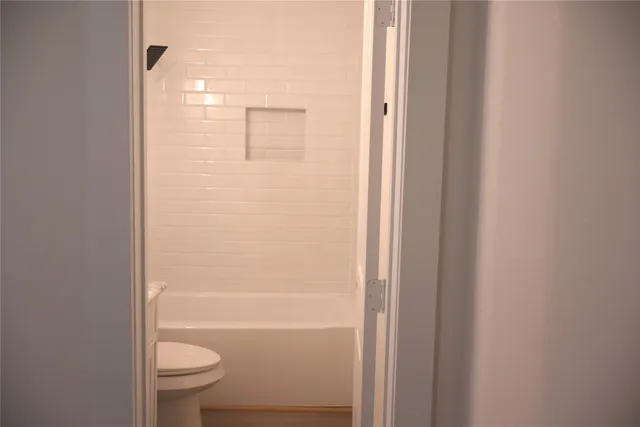 $1,100 | 5502 Circlegate Drive, Spring, TX 77373