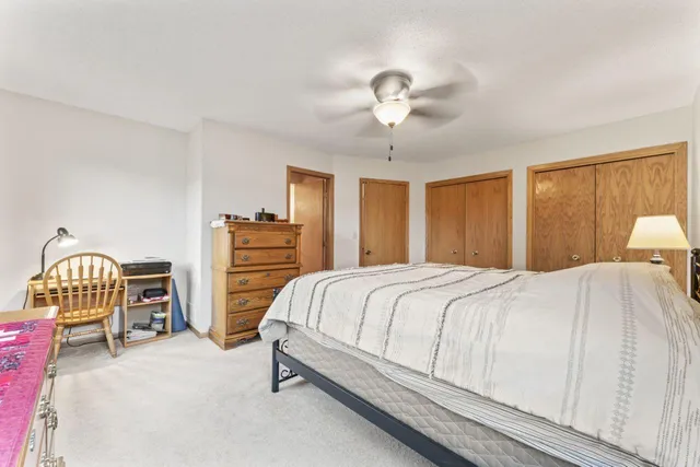 $315,000 | 280 4th Avenue Southeast, Plainview, MN 55964