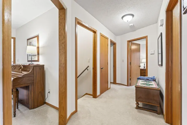 $315,000 | 280 4th Avenue Southeast, Plainview, MN 55964