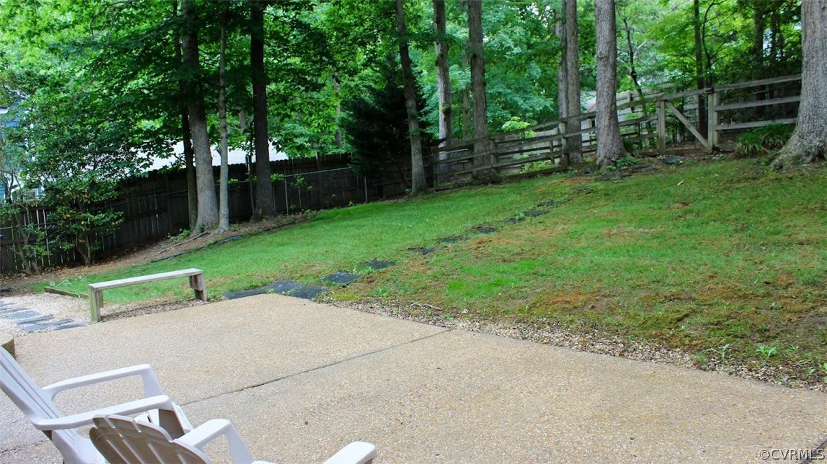 1529 Oldbury Road Midlothian, VA 23113 - Photo 10 of 12 Aggregate Patio (30' x 13')!