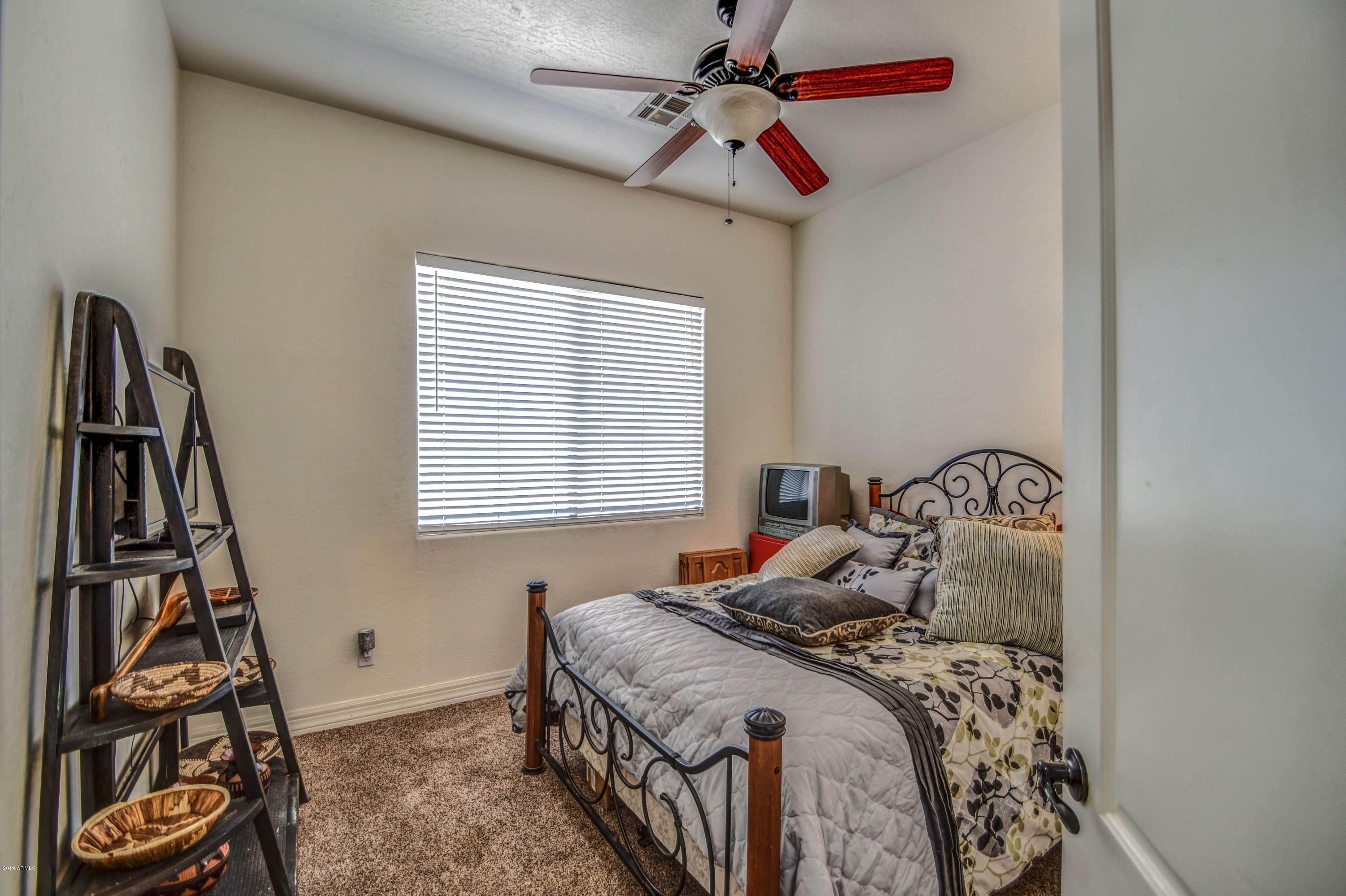 21123 West Sleepy Ranch Road Wittmann, AZ 85361 - Photo 12 of 44 BED 3, 1