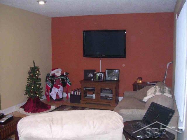7205 Calkins Road Flint, MI 48532 - Photo 11 of 11 20066175-10.JPG