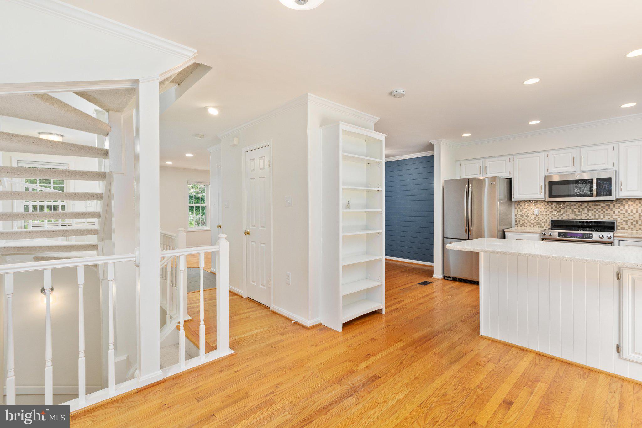 11980 Sentinel Point Court Reston, VA 20191 - Photo 11 of 70 Breakfast Area + Kitchen | Main Level