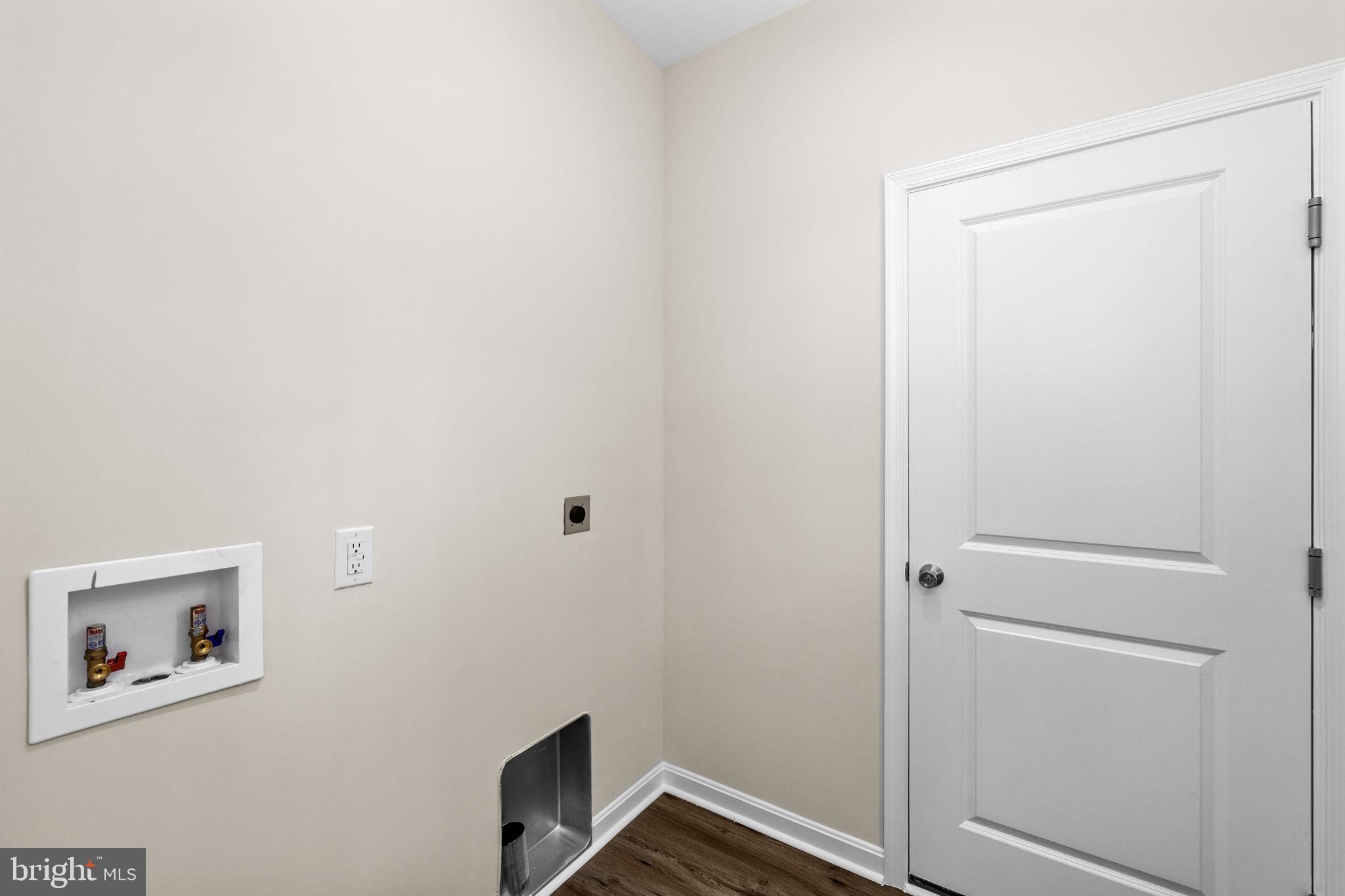 113 Laurel Lane Colonial Beach, VA 22443 - Photo 24 of 44 Laundry Room