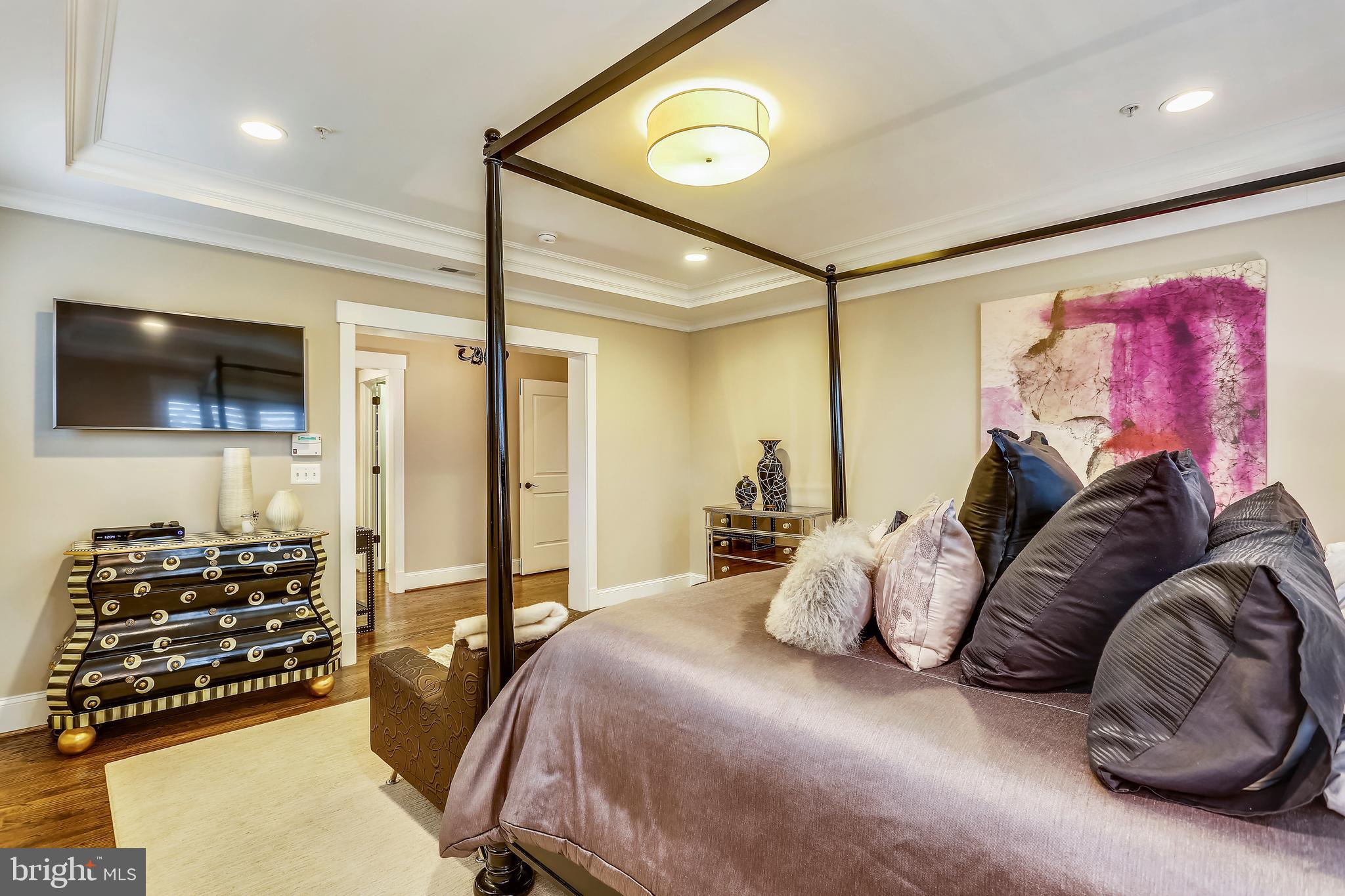 8615 Rayburn Road Bethesda, MD 20817 - Photo 28 of 59 Master-bedroom with His & her walk-in closets