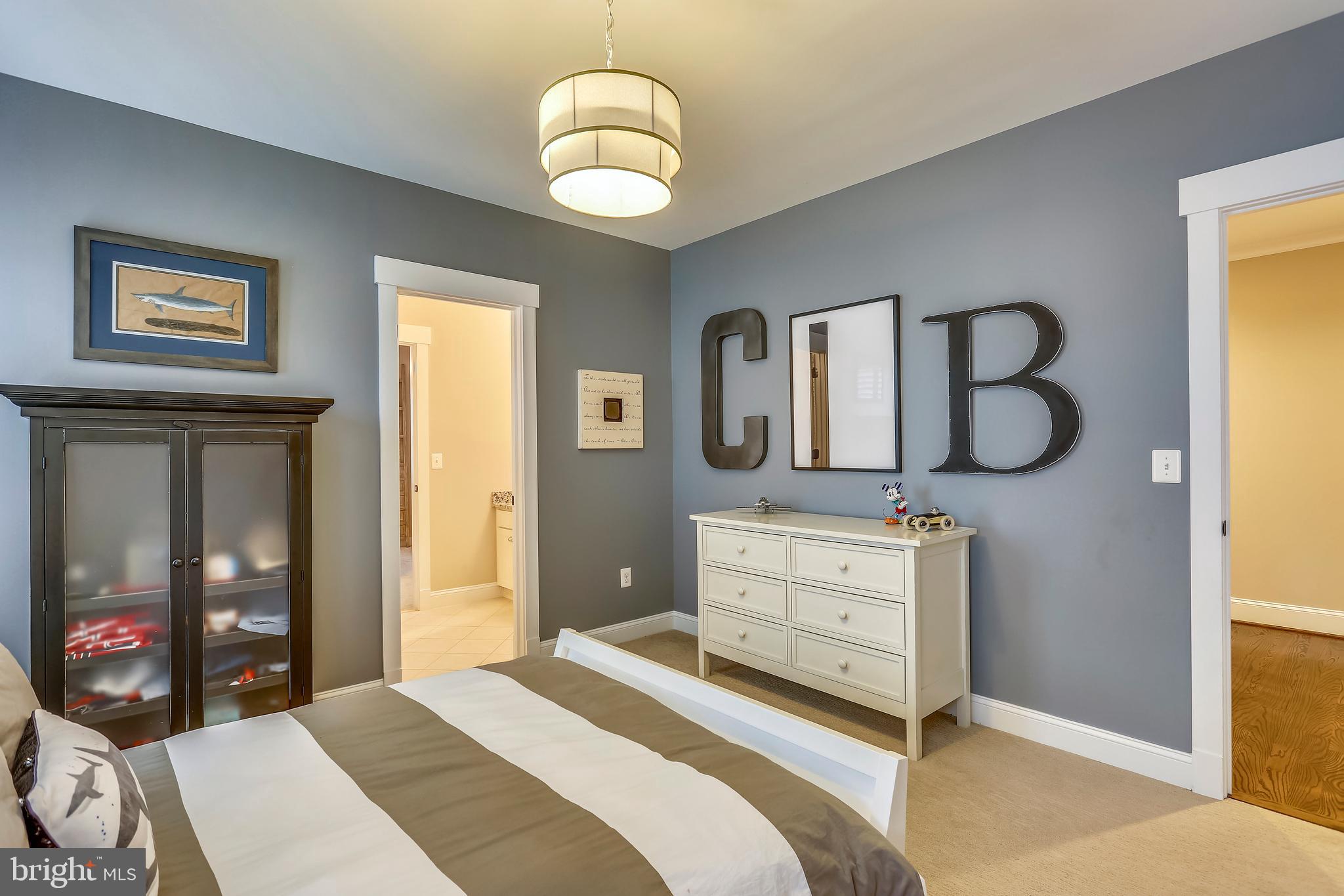 8615 Rayburn Road Bethesda, MD 20817 - Photo 35 of 59 Bedrooms 3 and 4 share Jack & Jill bathroom