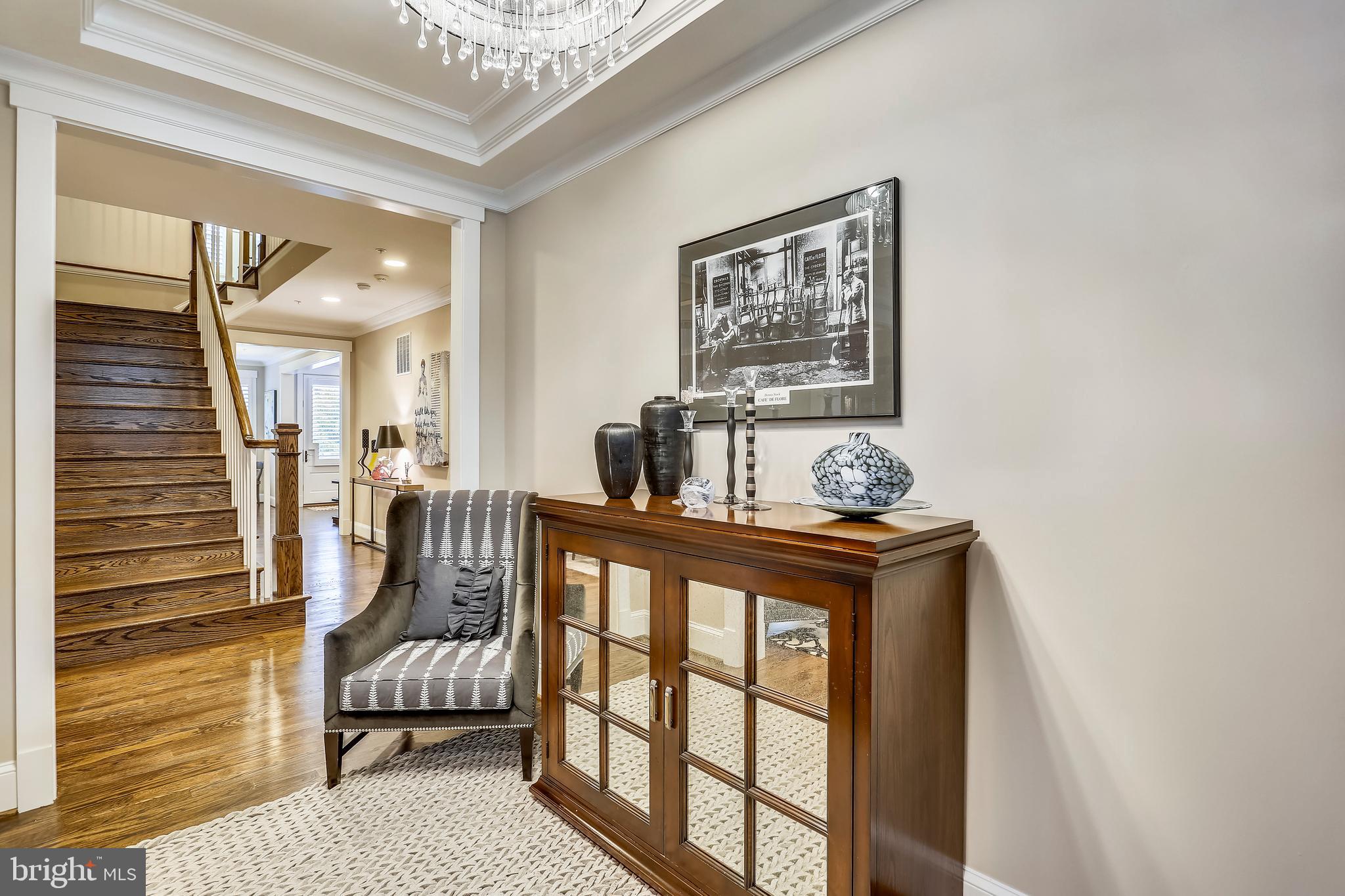 8615 Rayburn Road Bethesda, MD 20817 - Photo 7 of 59 Private entryway foyer with nice chandelier
