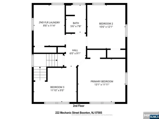 a black and white photo of a living room