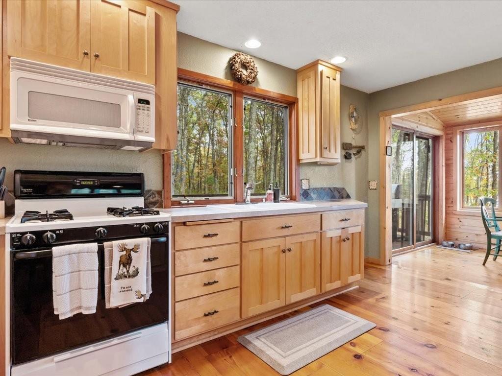 35360 Rocky Road Crosslake, MN 56442 - Photo 10 of 51 Gallery Image 10