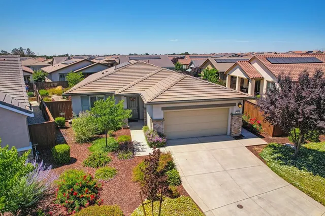 $499,000 | 7414 Sun Rose Way, Sacramento, CA 95829