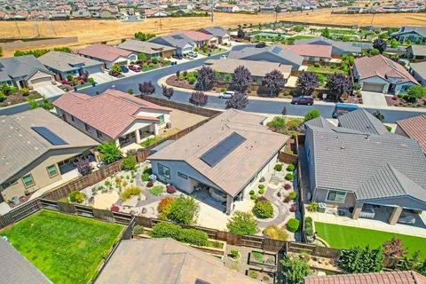 $495,000 | 7414 Sun Rose Way, Sacramento, CA 95829