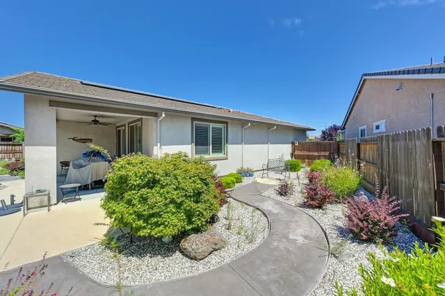 $499,000 | 7414 Sun Rose Way, Sacramento, CA 95829