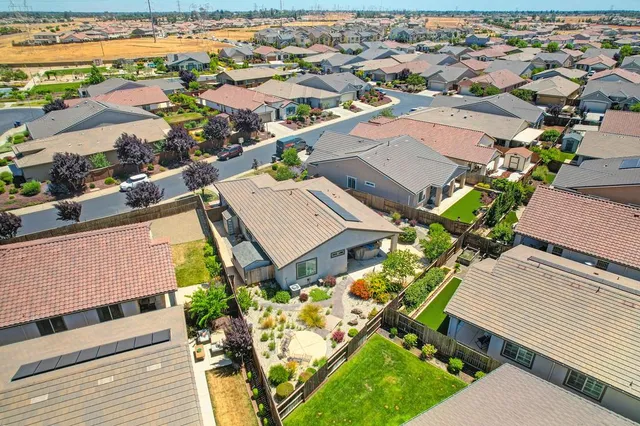 $499,000 | 7414 Sun Rose Way, Sacramento, CA 95829