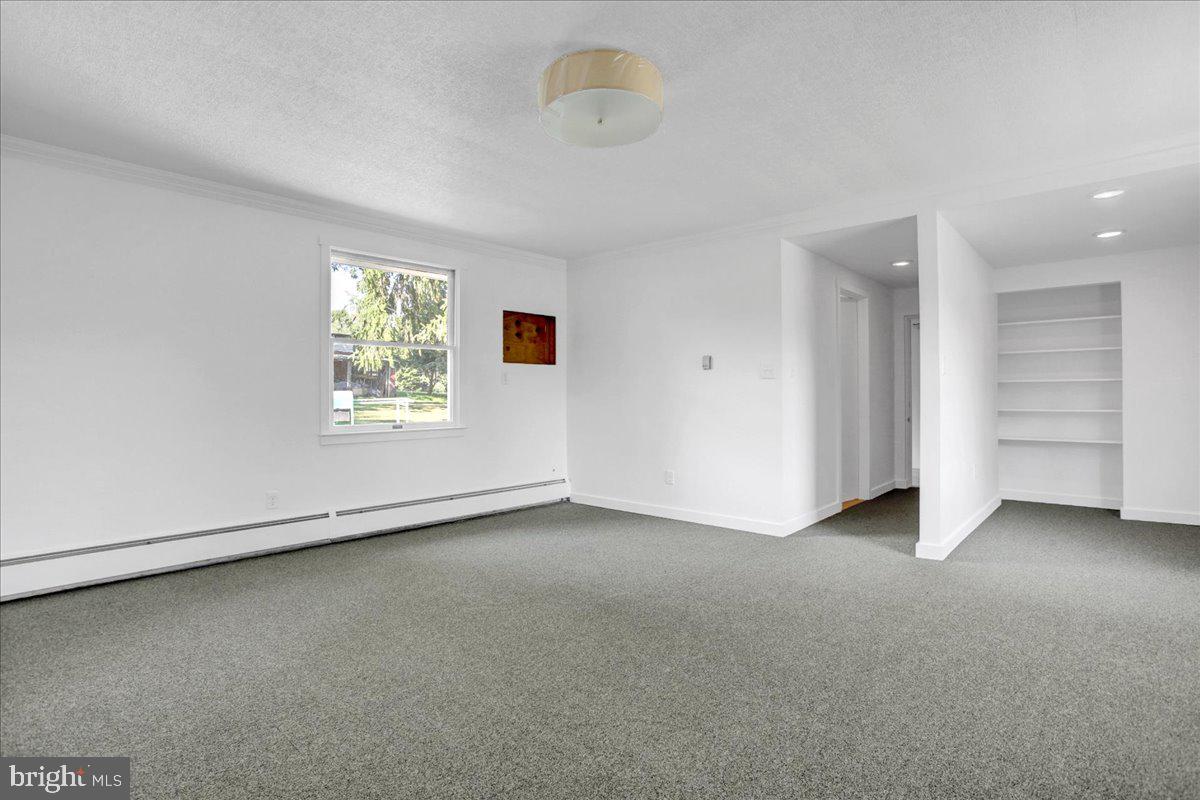 233 Hetrick Road Bernville, PA 19506 - Photo 16 of 29 an empty room with windows and closet