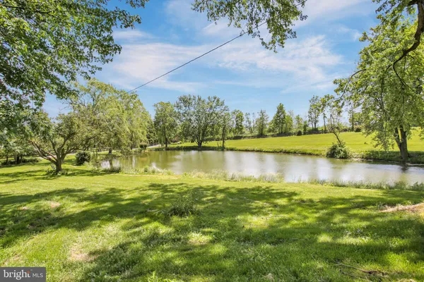 $2,200 | 233 Hetrick Road, Bernville, PA 19506