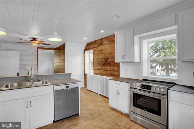 $2,200 | 233 Hetrick Road, Bernville, PA 19506